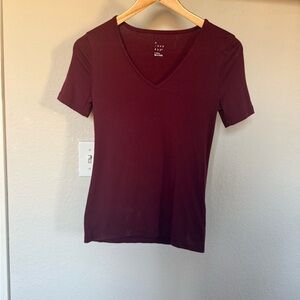 a new day Women's Short Sleeve V-Neck Burgundy Top